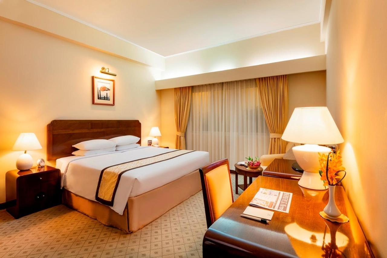 Norfolk Hotel Saigon Cidade de Ho Chi Minh Exterior foto