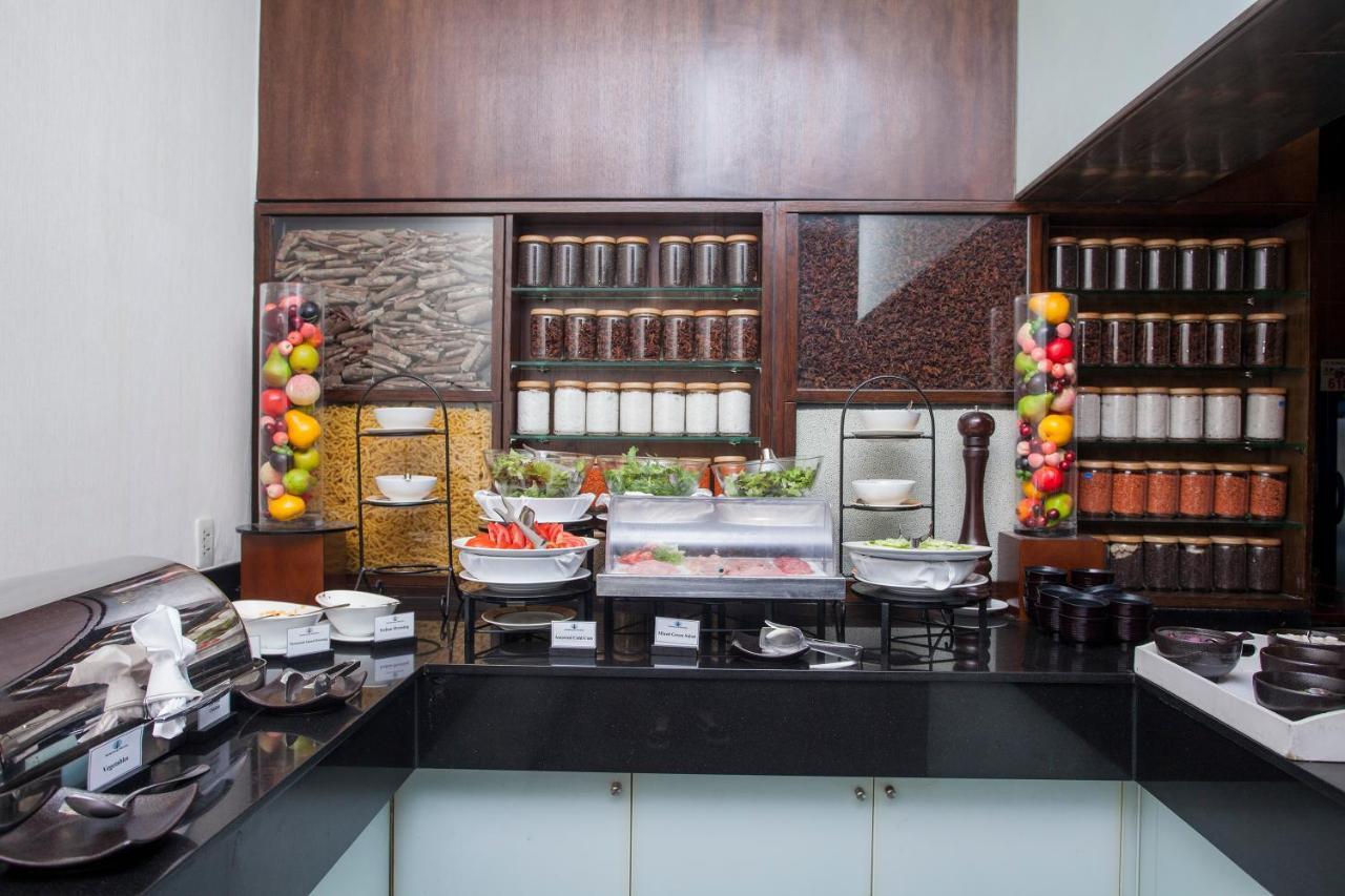 Norfolk Hotel Saigon Cidade de Ho Chi Minh Exterior foto